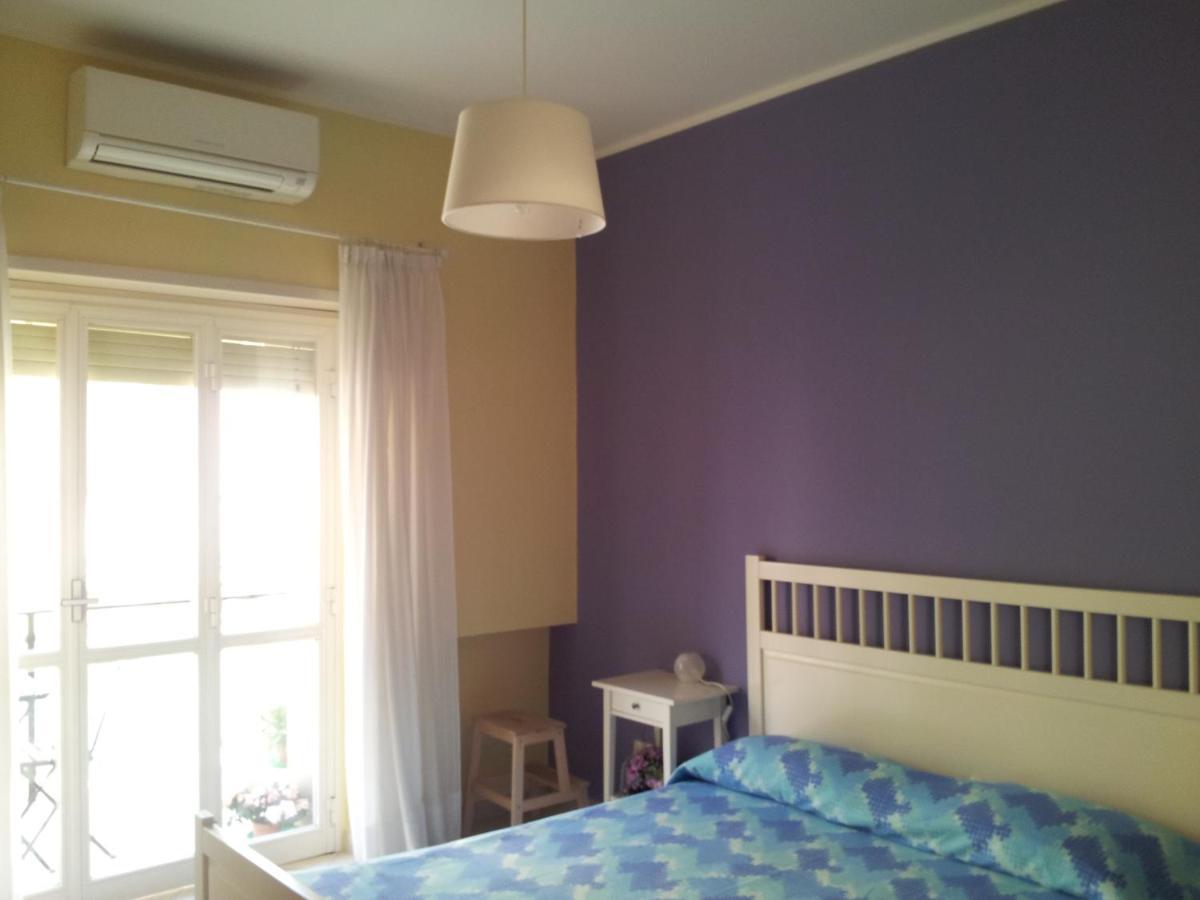 B&B Dimora Di Traiano Terracina Eksteriør billede