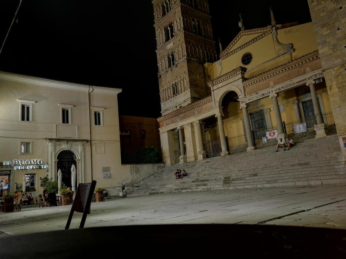 B&B Dimora Di Traiano Terracina Eksteriør billede